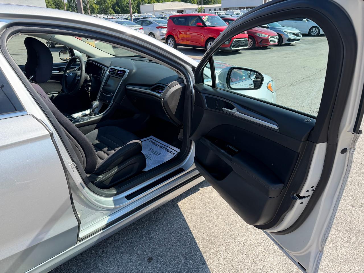 Ford Fusion SE 2013