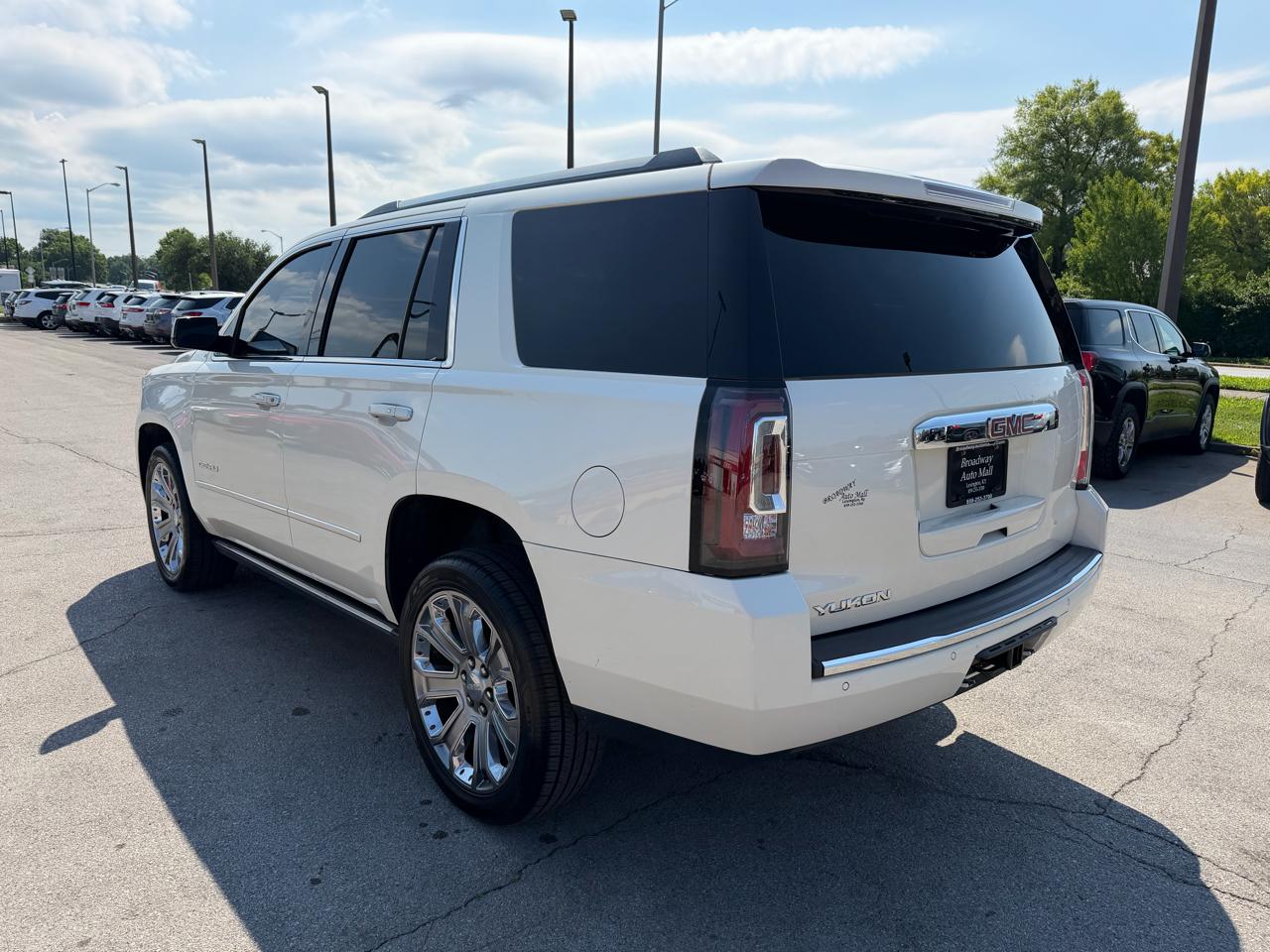 GMC Yukon Denali 2015