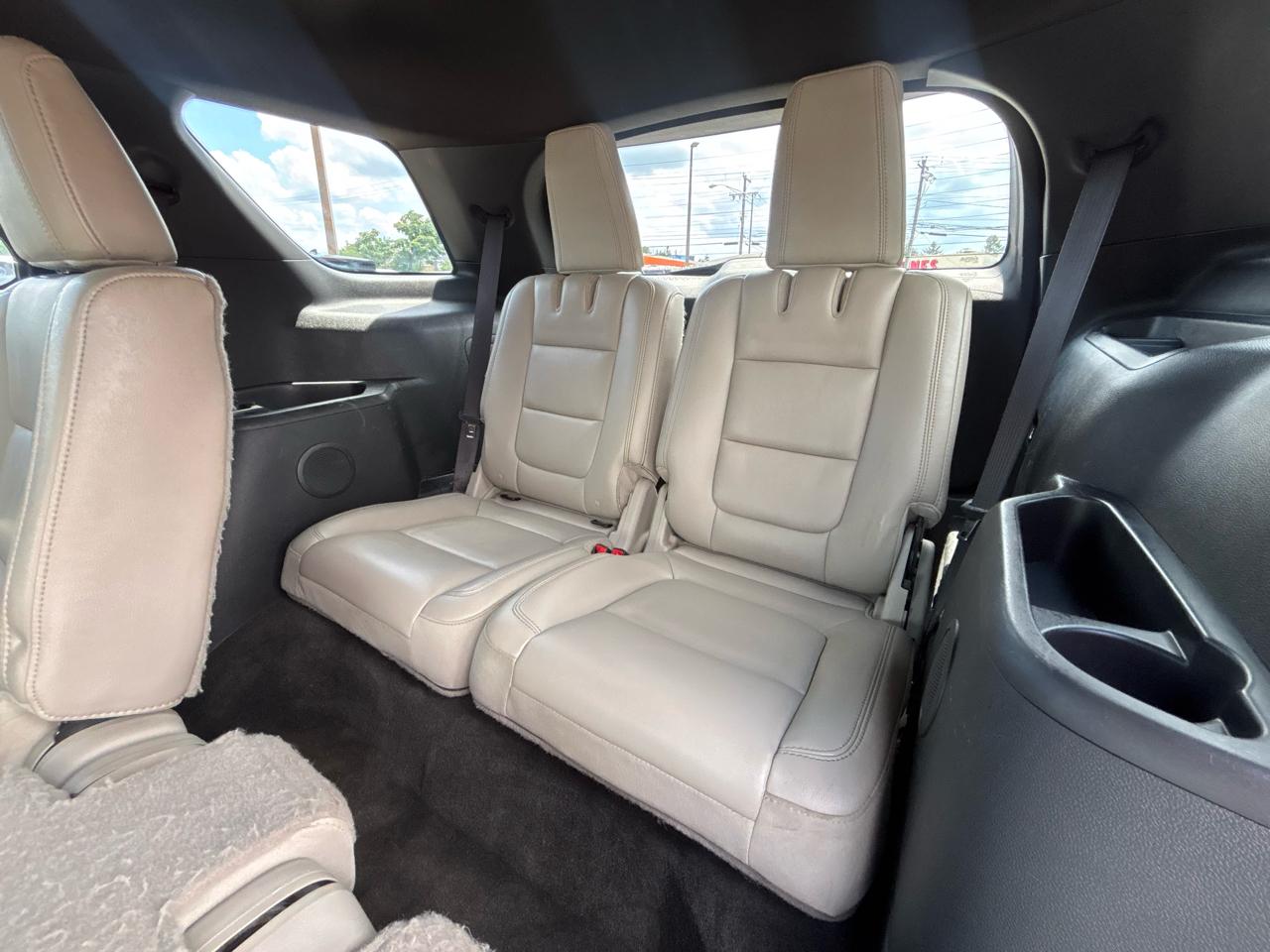 Ford Explorer 4WD 4dr XLT 2013