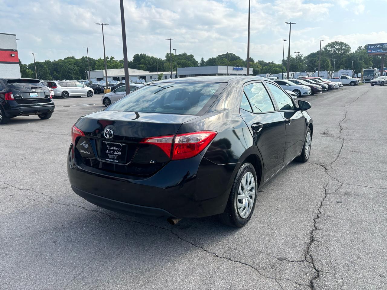 Toyota Corolla 50th Anniversary Special Edition CVT (Natl) 2017