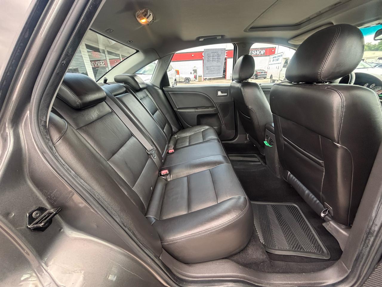 Ford Five Hundred 4dr Sdn Limited AWD 2005