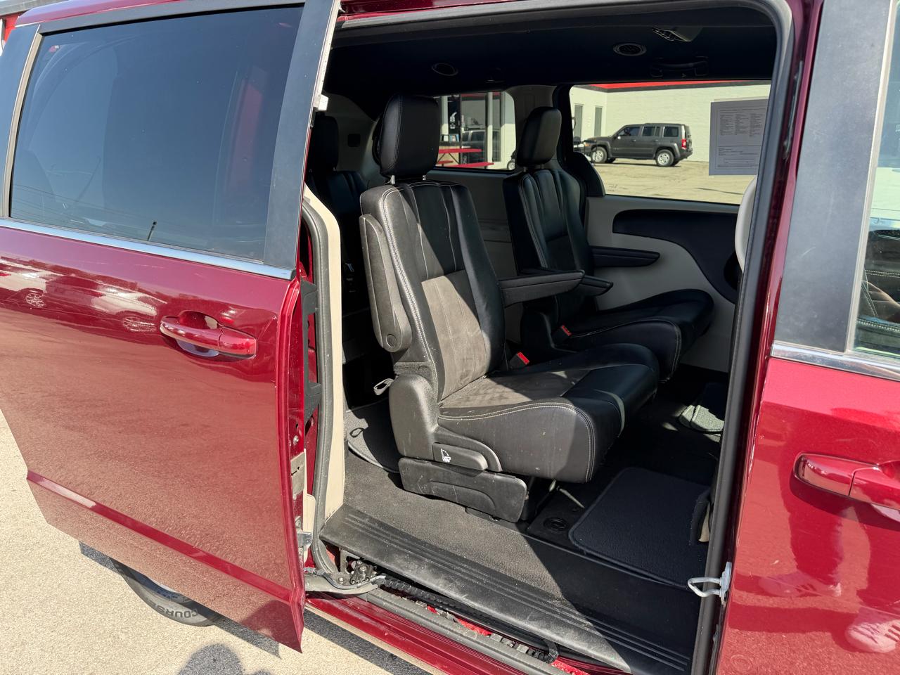 Dodge Grand Caravan SXT 2019