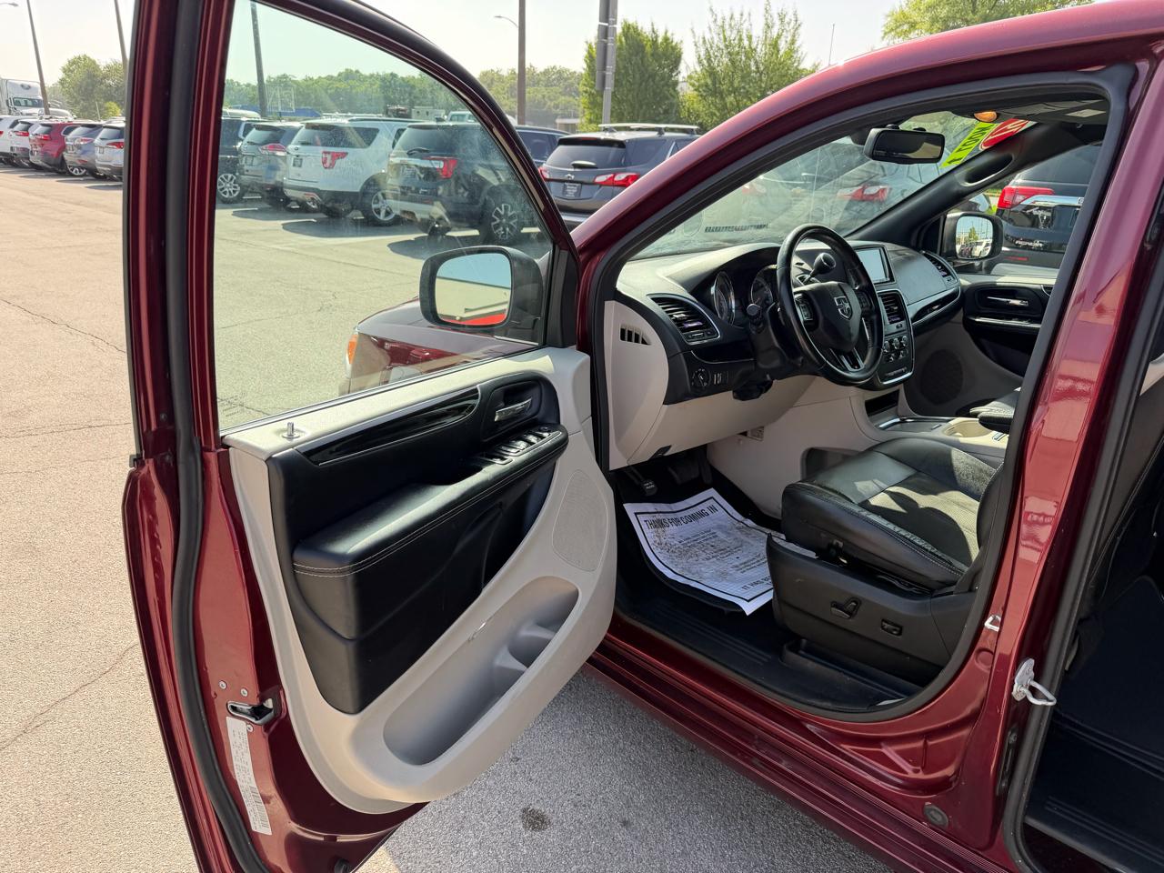 Dodge Grand Caravan SXT 2019