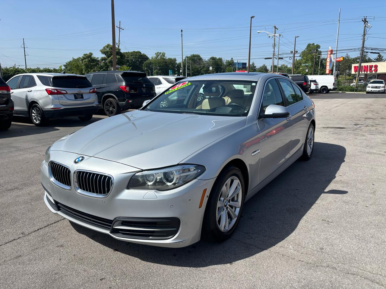 BMW 5 Series 4dr Sdn 528i RWD 2014