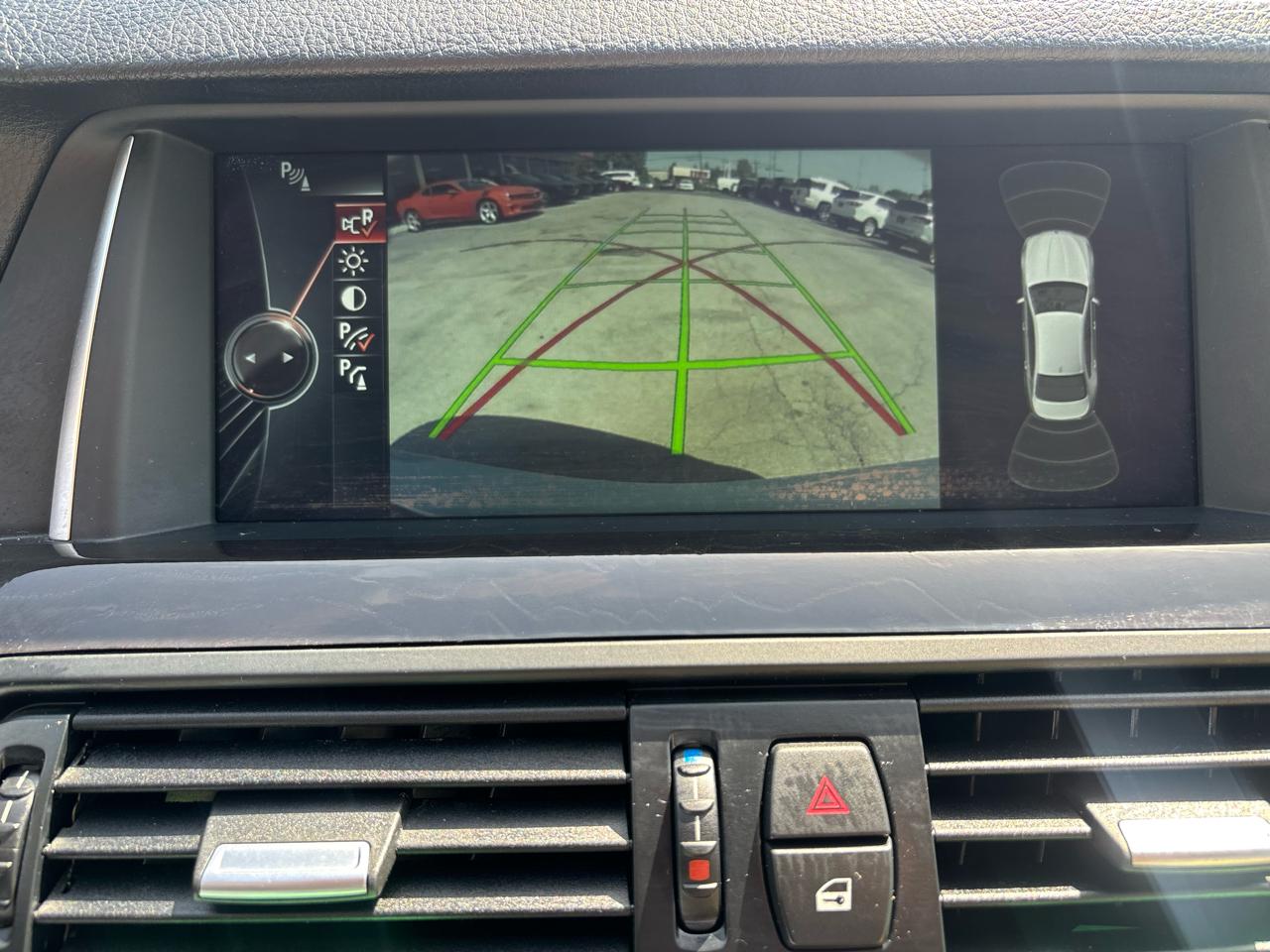 BMW 5 Series 4dr Sdn 528i RWD 2014