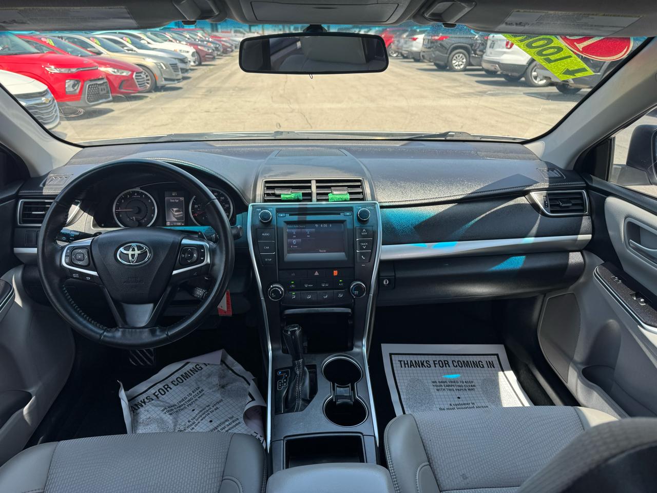 Toyota Camry 4dr Sdn I4 Auto SE w/Special Edition Pkg (Natl) 2016