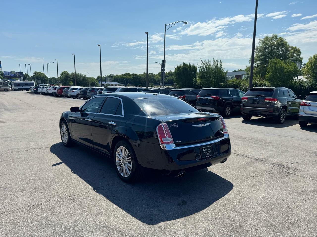 Chrysler 300 4dr Sdn 300C AWD 2013