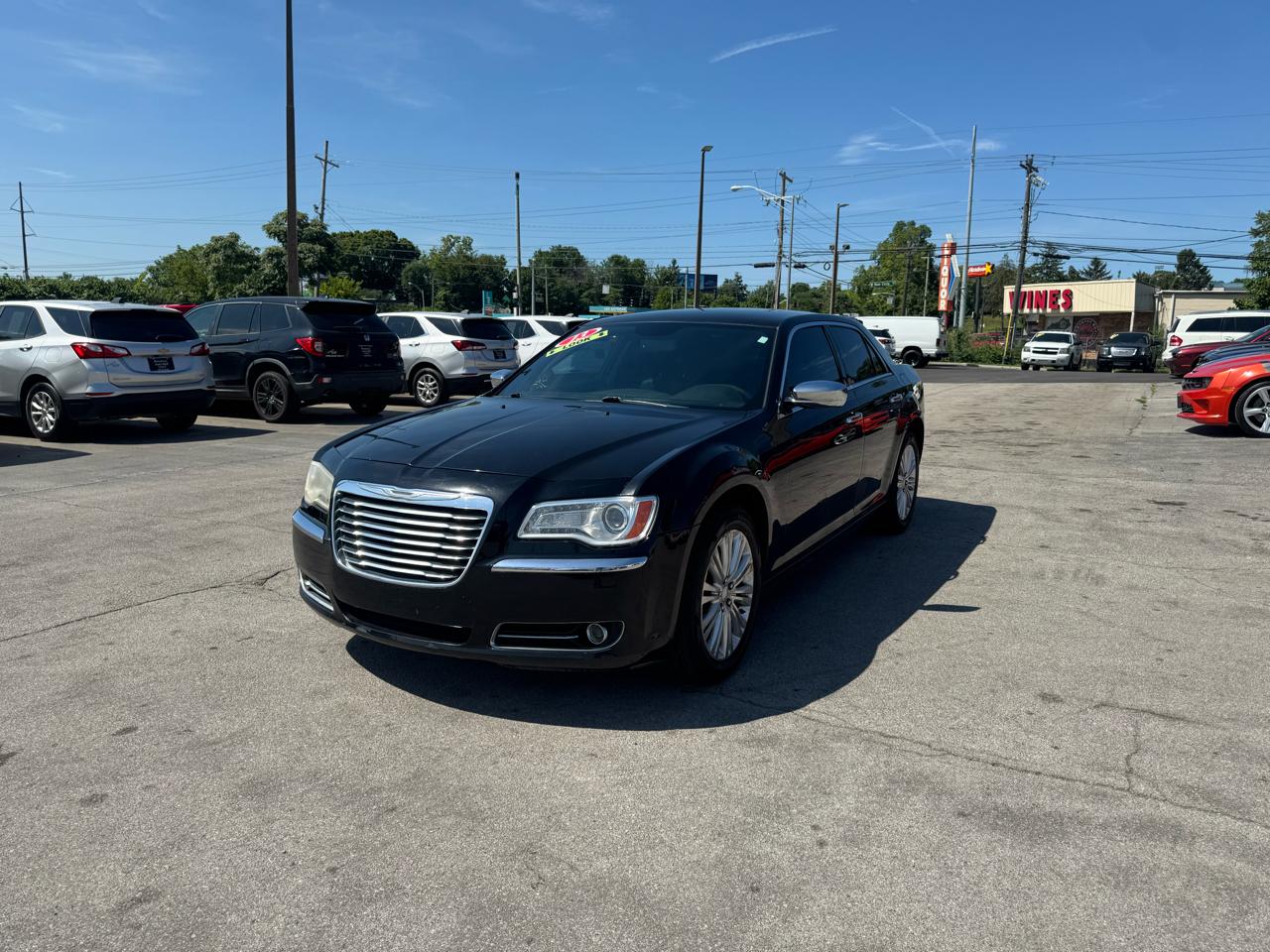 Chrysler 300 4dr Sdn 300C AWD 2013