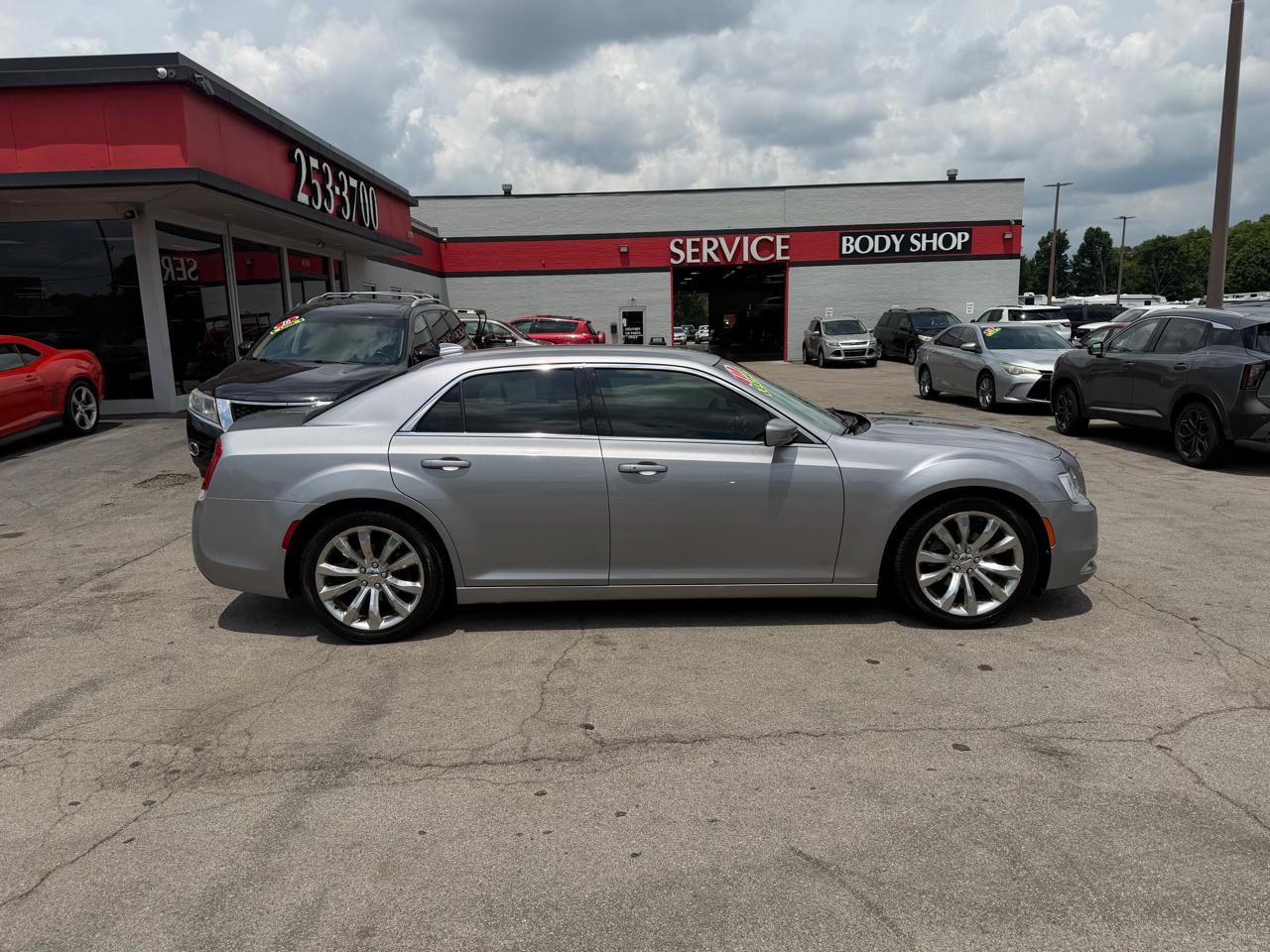 Chrysler 300 Limited RWD 2017