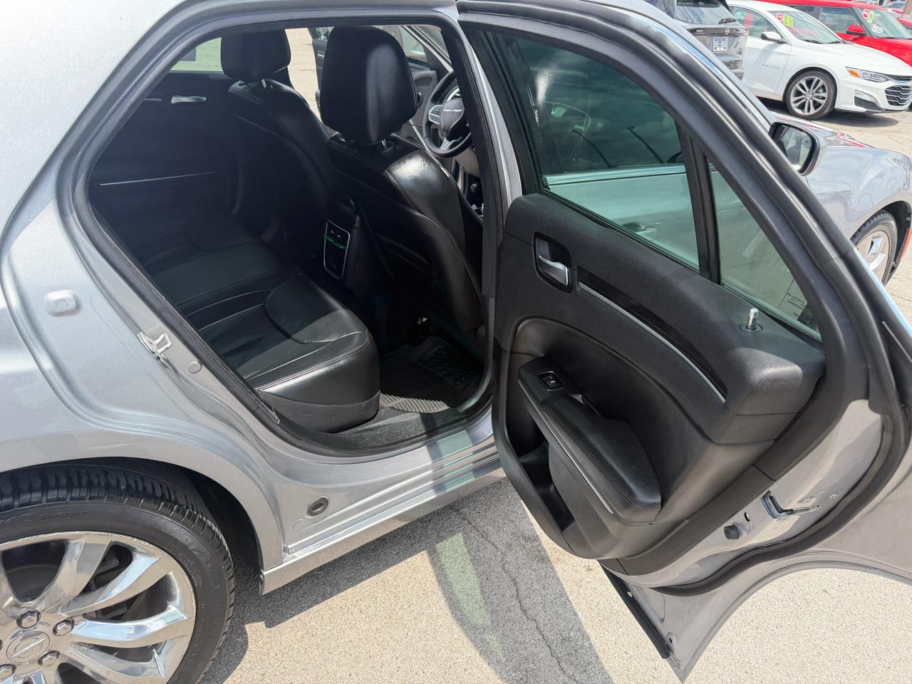 Chrysler 300 Limited RWD 2017