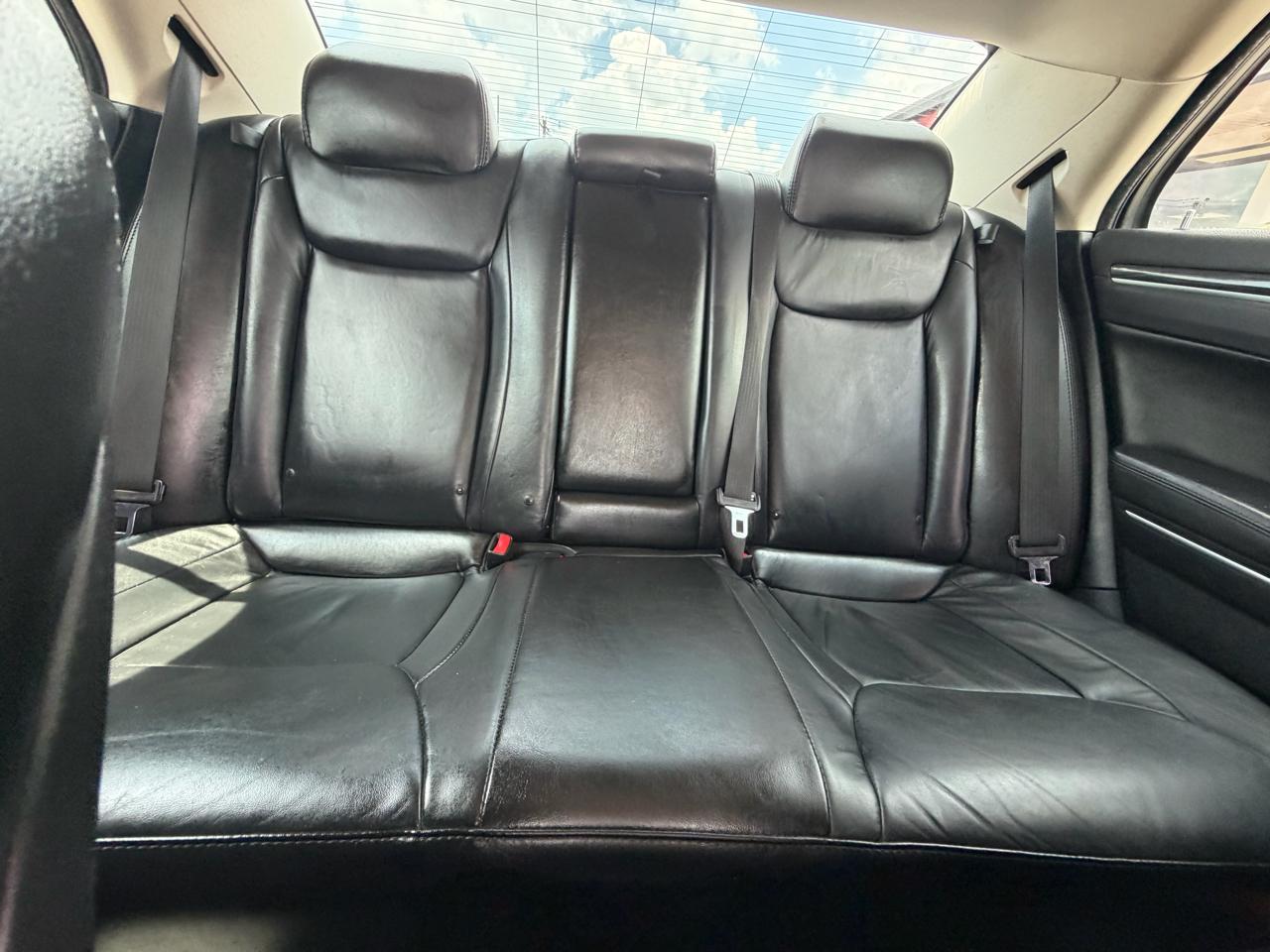 Chrysler 300 Limited RWD 2017