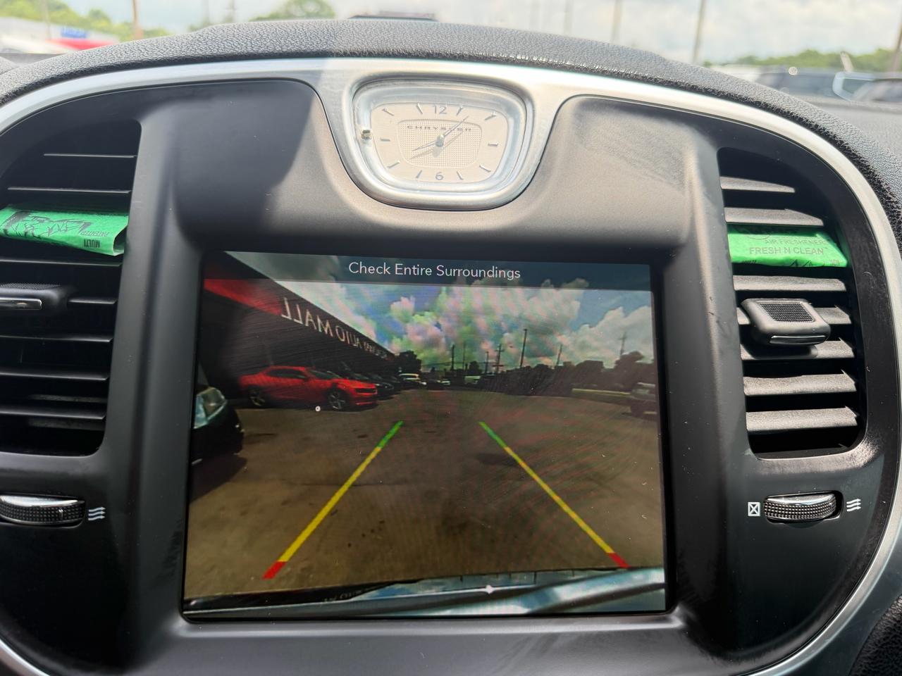 Chrysler 300 Limited RWD 2017