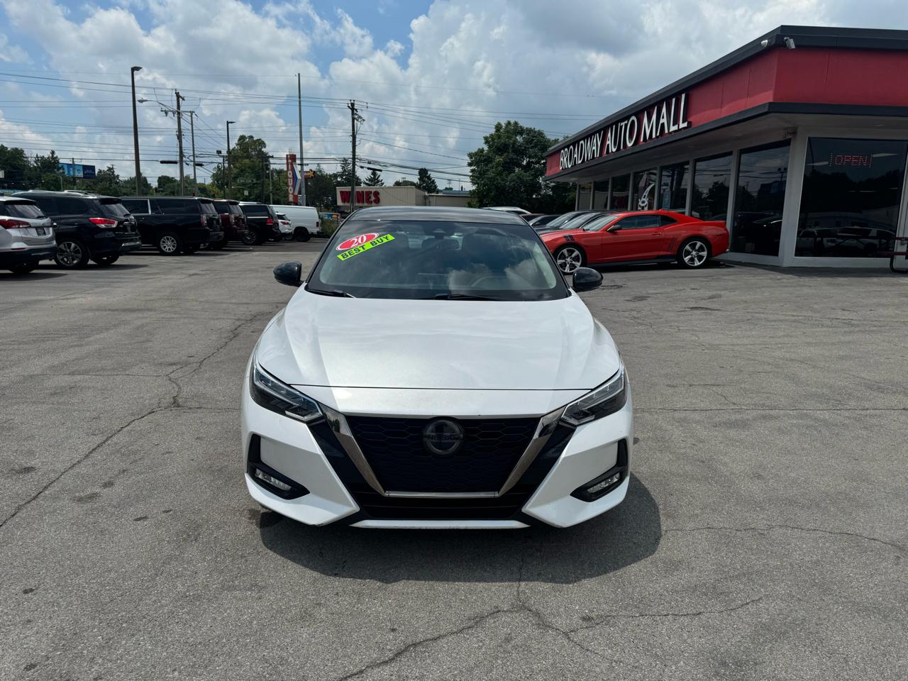 Nissan Sentra SR CVT 2020