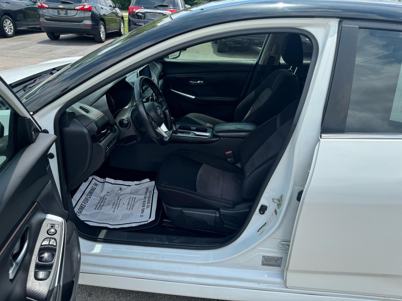 Nissan Sentra SR CVT 2020