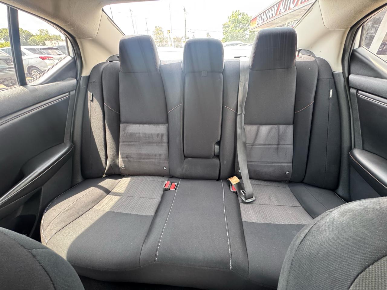 Nissan Sentra SR CVT 2020