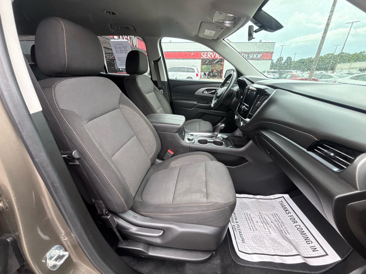 Chevrolet Traverse FWD 4dr LT Cloth w/1LT 2020