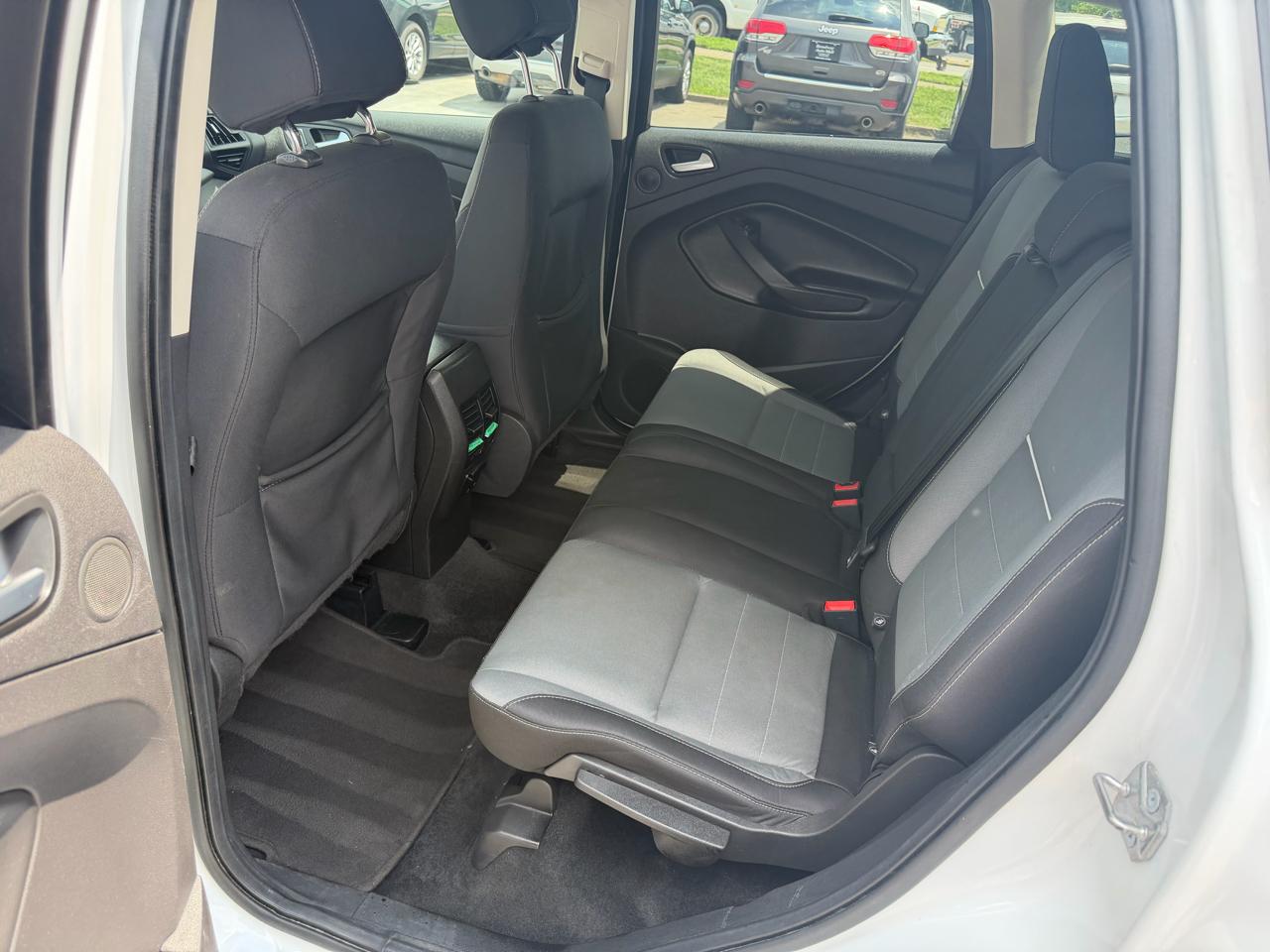 Ford Escape 4WD 4dr SE 2015