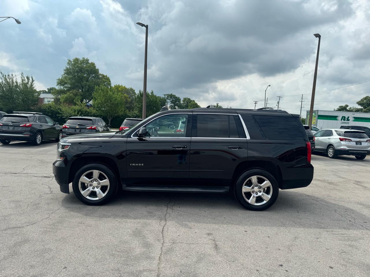 Chevrolet Tahoe 4WD 4dr LS 2017