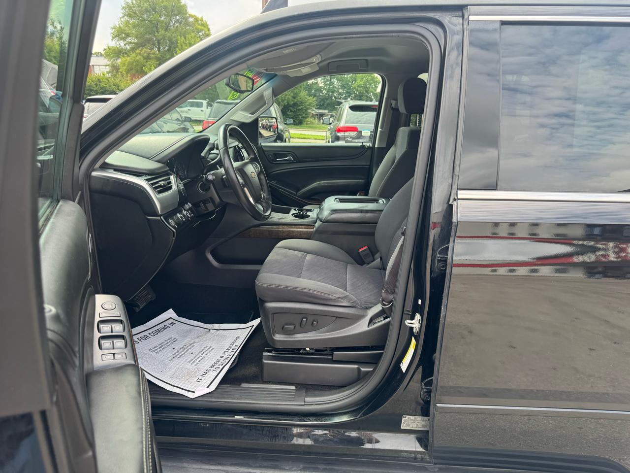 Chevrolet Tahoe 4WD 4dr LS 2017