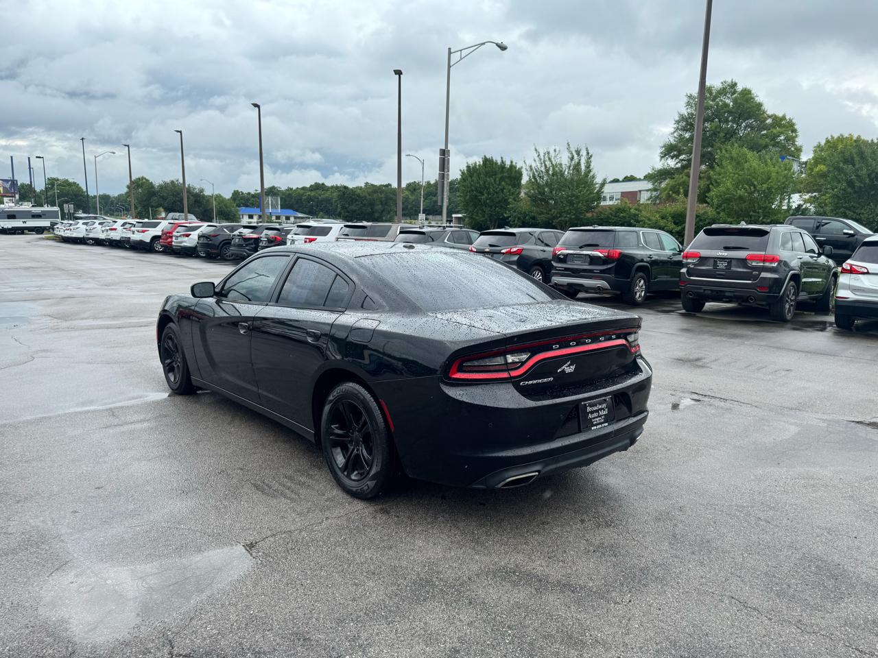 Dodge Charger 4dr Sdn SE RWD 2015