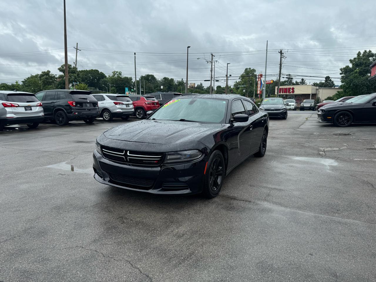 Dodge Charger 4dr Sdn SE RWD 2015
