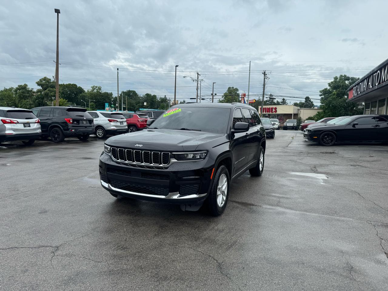 Jeep Grand Cherokee L Laredo 4x2 2023