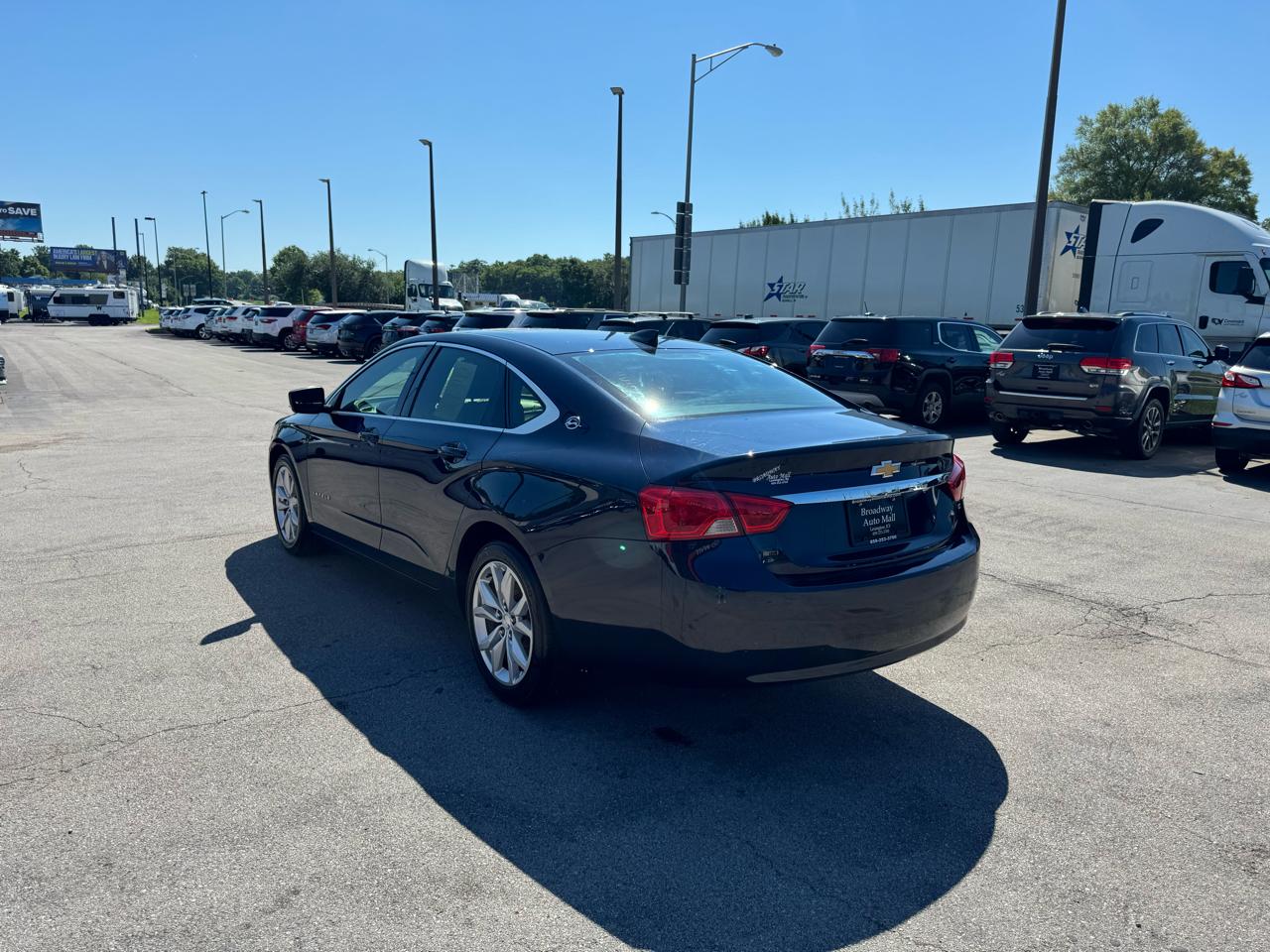 Chevrolet Impala 4dr Sdn LT w/1LT 2017