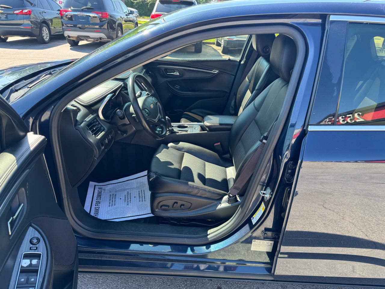 Chevrolet Impala 4dr Sdn LT w/1LT 2017