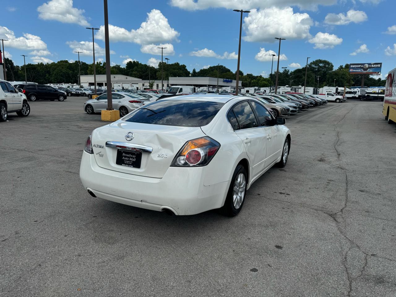 Nissan Altima 4dr Sdn I4 CVT 2.5 S 2012
