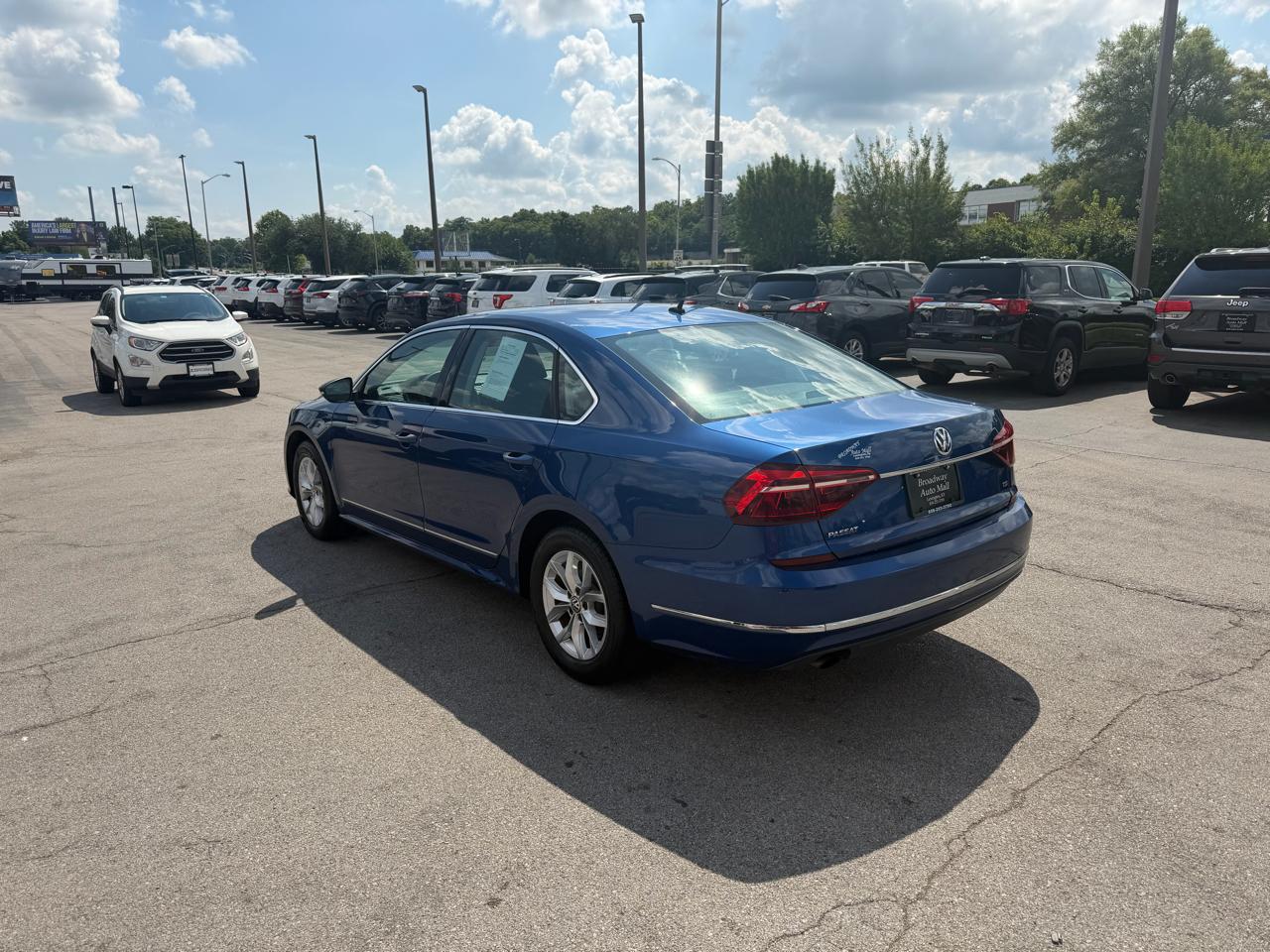 Volkswagen Passat 1.8T S Auto 2017