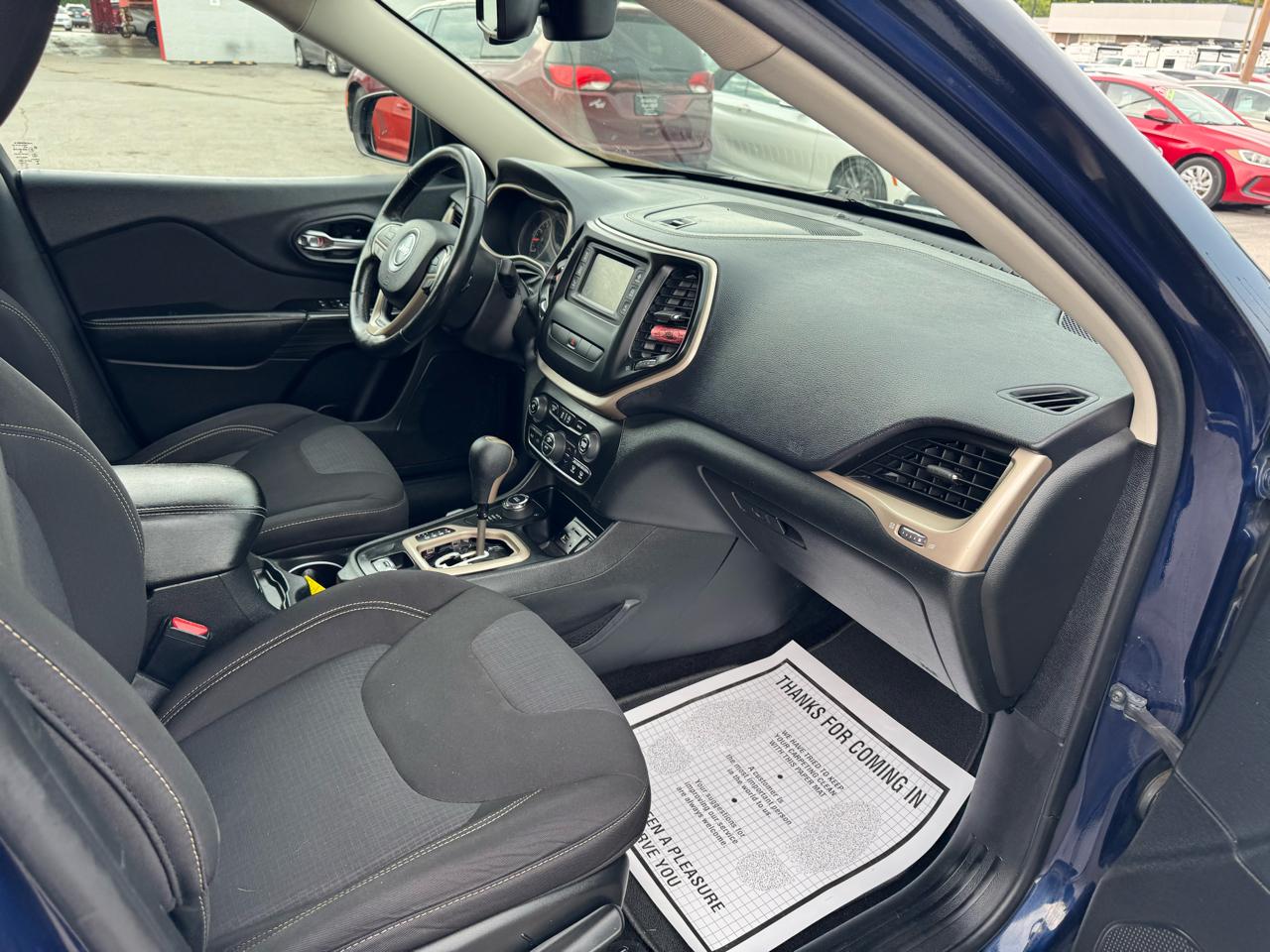 Jeep Cherokee 4WD 4dr Latitude 2015