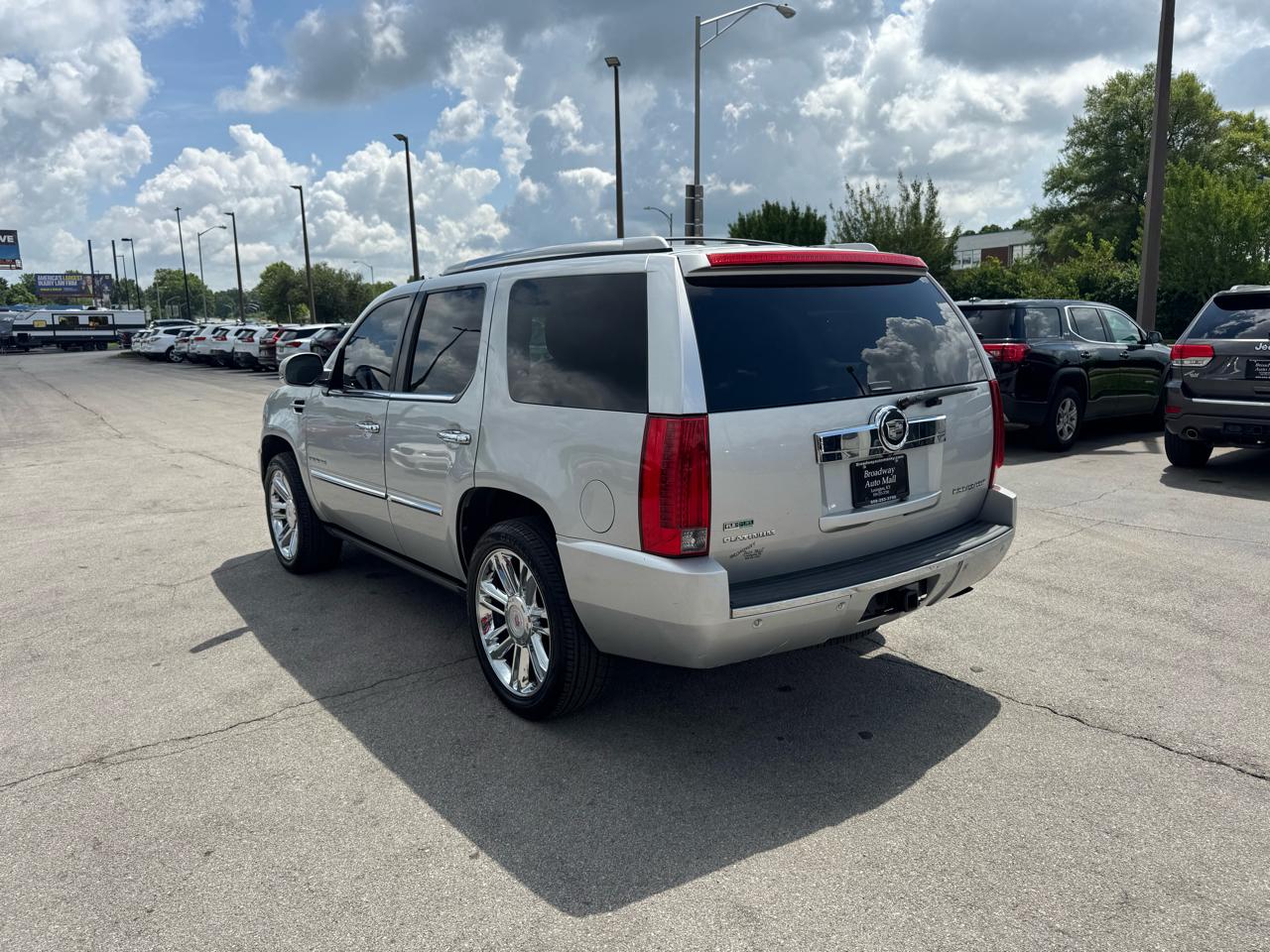 Cadillac Escalade AWD 4dr Platinum Edition 2012