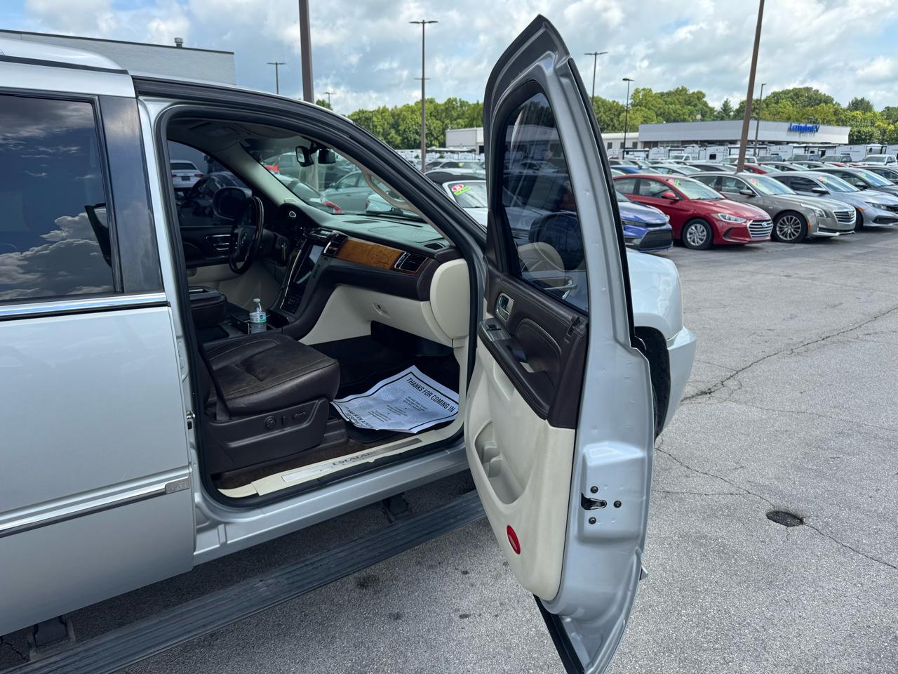 Cadillac Escalade AWD 4dr Platinum Edition 2012