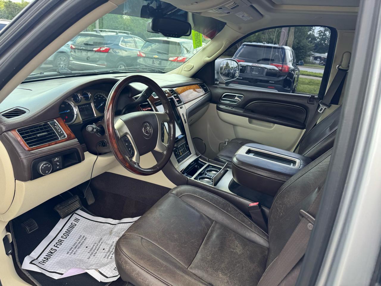 Cadillac Escalade AWD 4dr Platinum Edition 2012