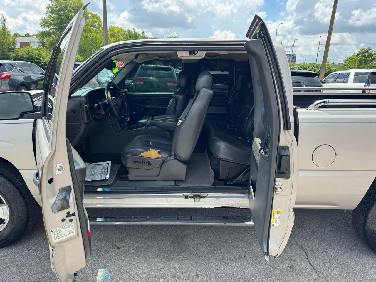 Chevrolet Silverado 1500 4WD Ext Cab 143.5" LT 2006