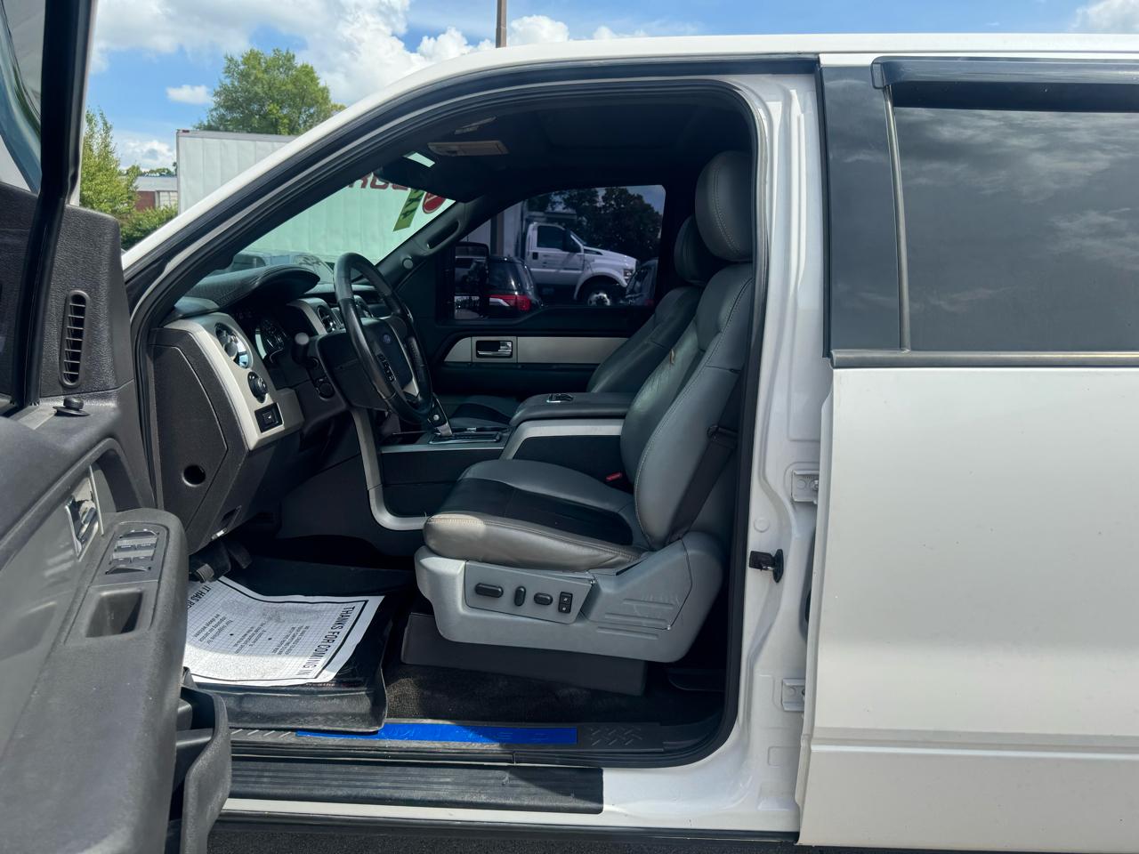 Ford F-150 AWD SuperCrew 145" Lariat Limited 2011