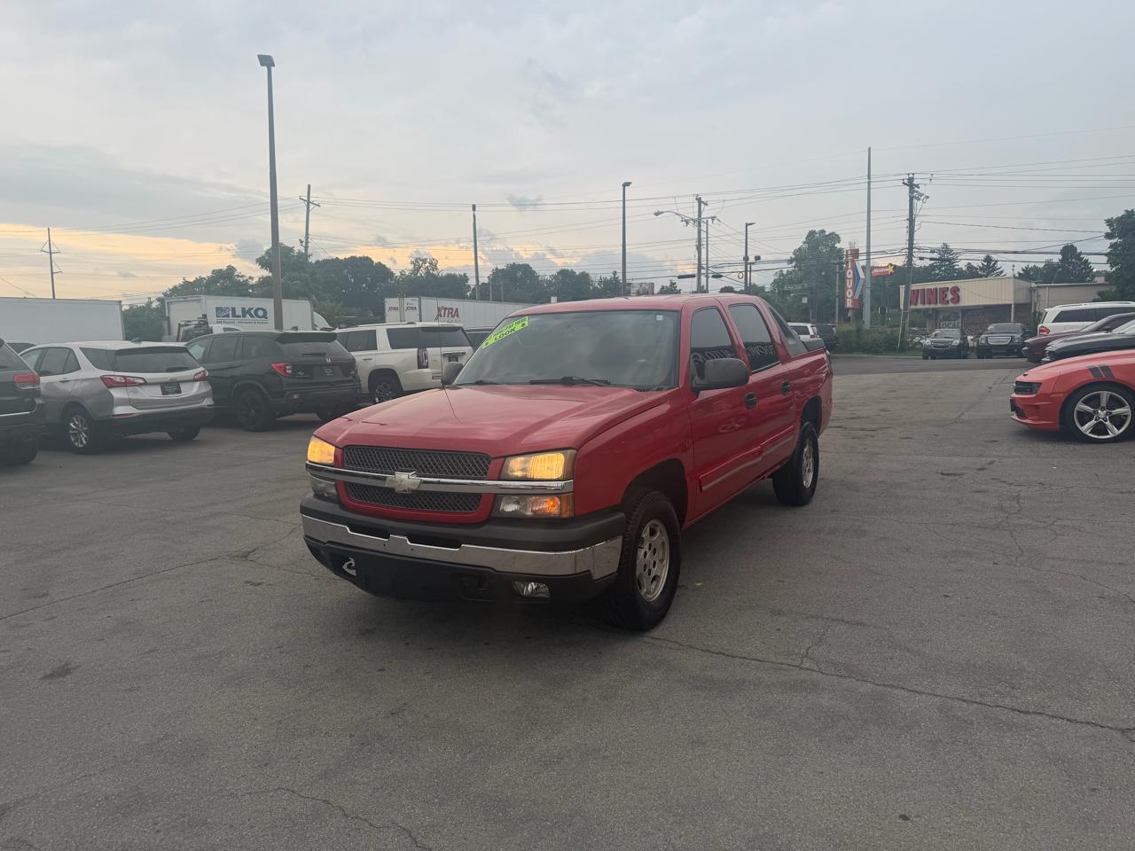 Chevrolet Avalanche 1500 5dr Crew Cab 130" WB 2004