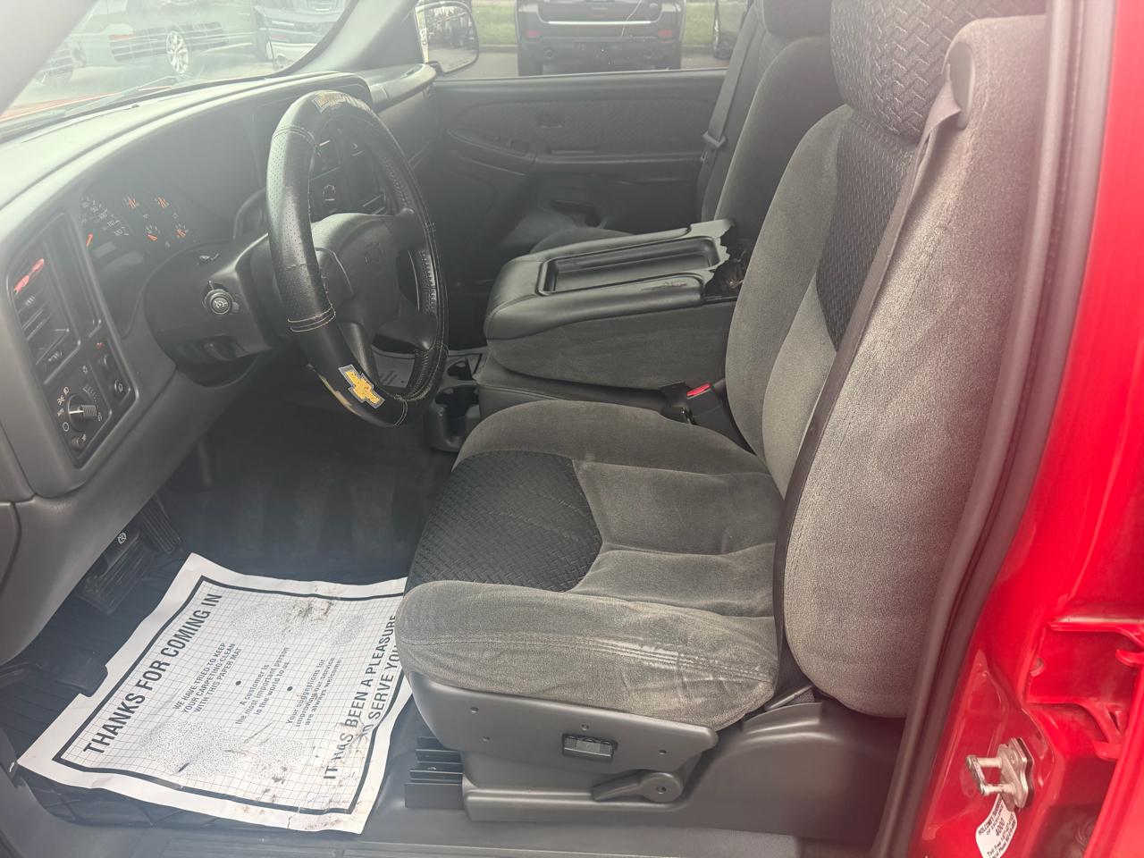 Chevrolet Avalanche 1500 5dr Crew Cab 130" WB 2004
