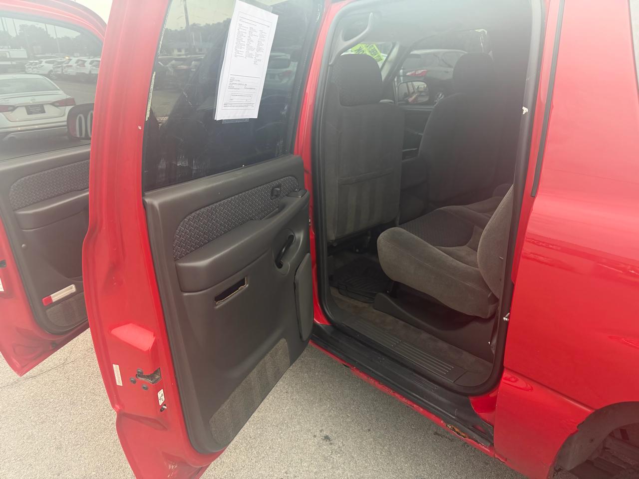 Chevrolet Avalanche 1500 5dr Crew Cab 130" WB 2004