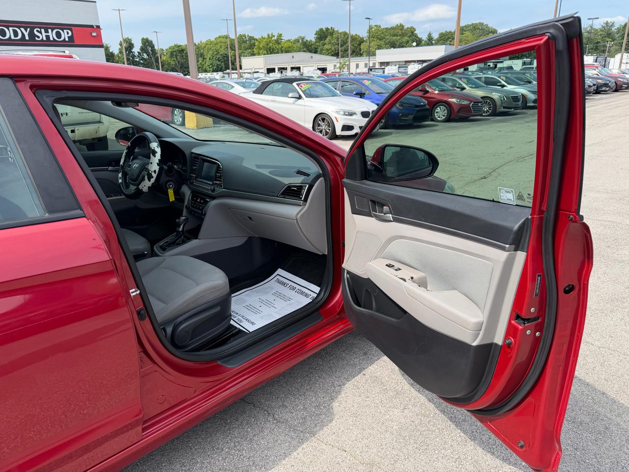 Hyundai Elantra SEL 2018