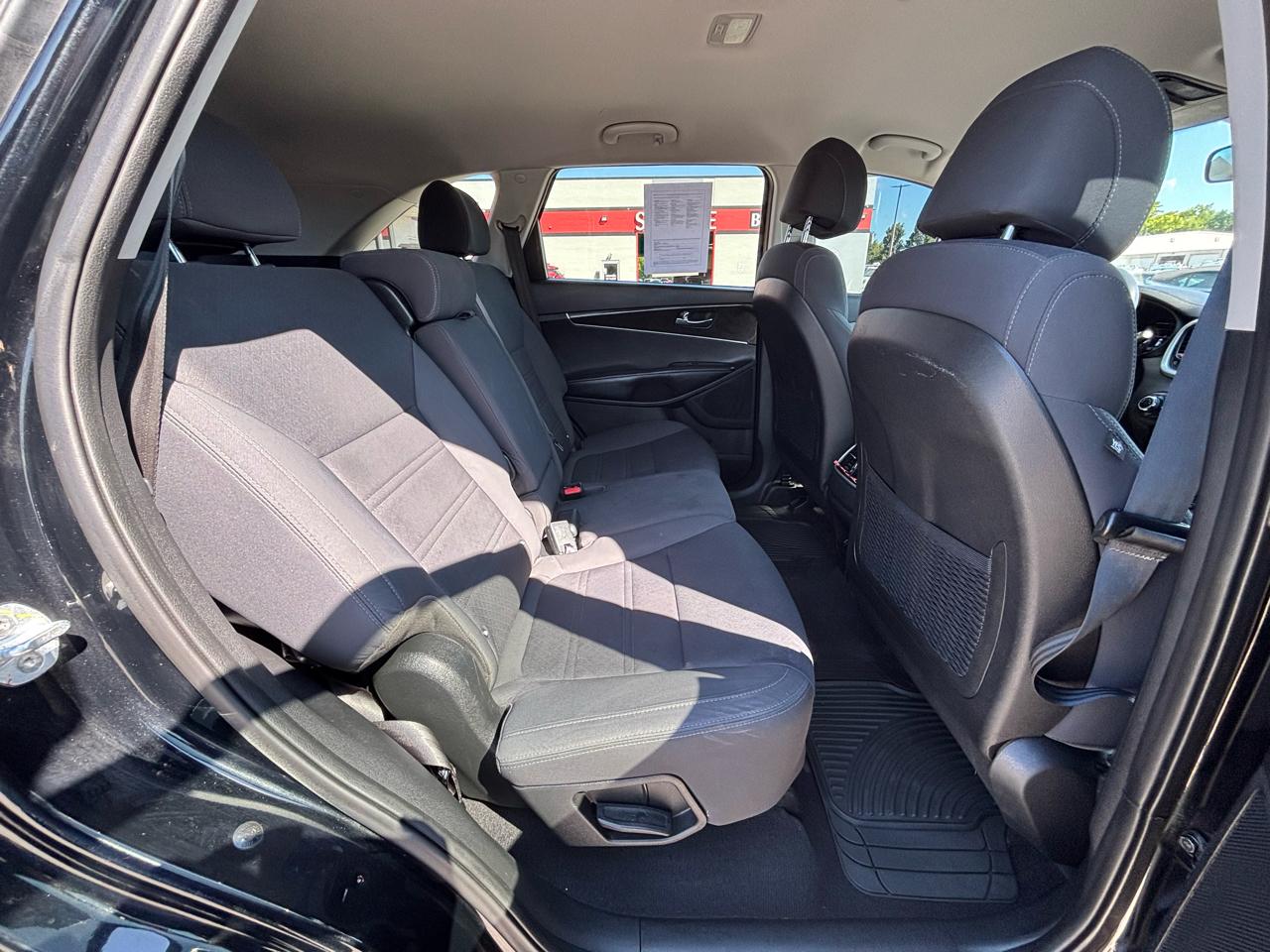 Kia Sorento LX FWD 2017