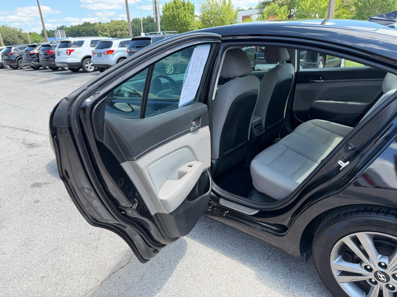 Hyundai Elantra SEL 2018