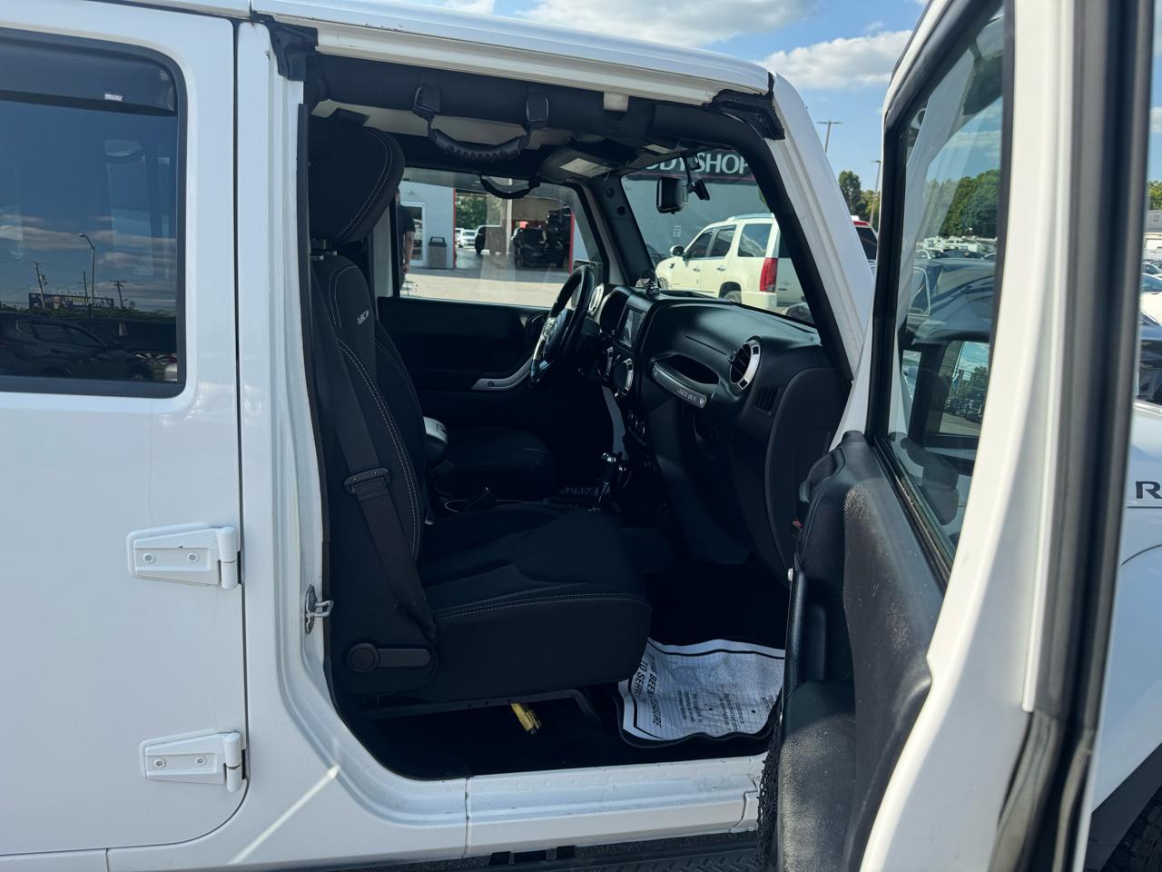 Jeep Wrangler Unlimited 4WD 4dr Rubicon 2014