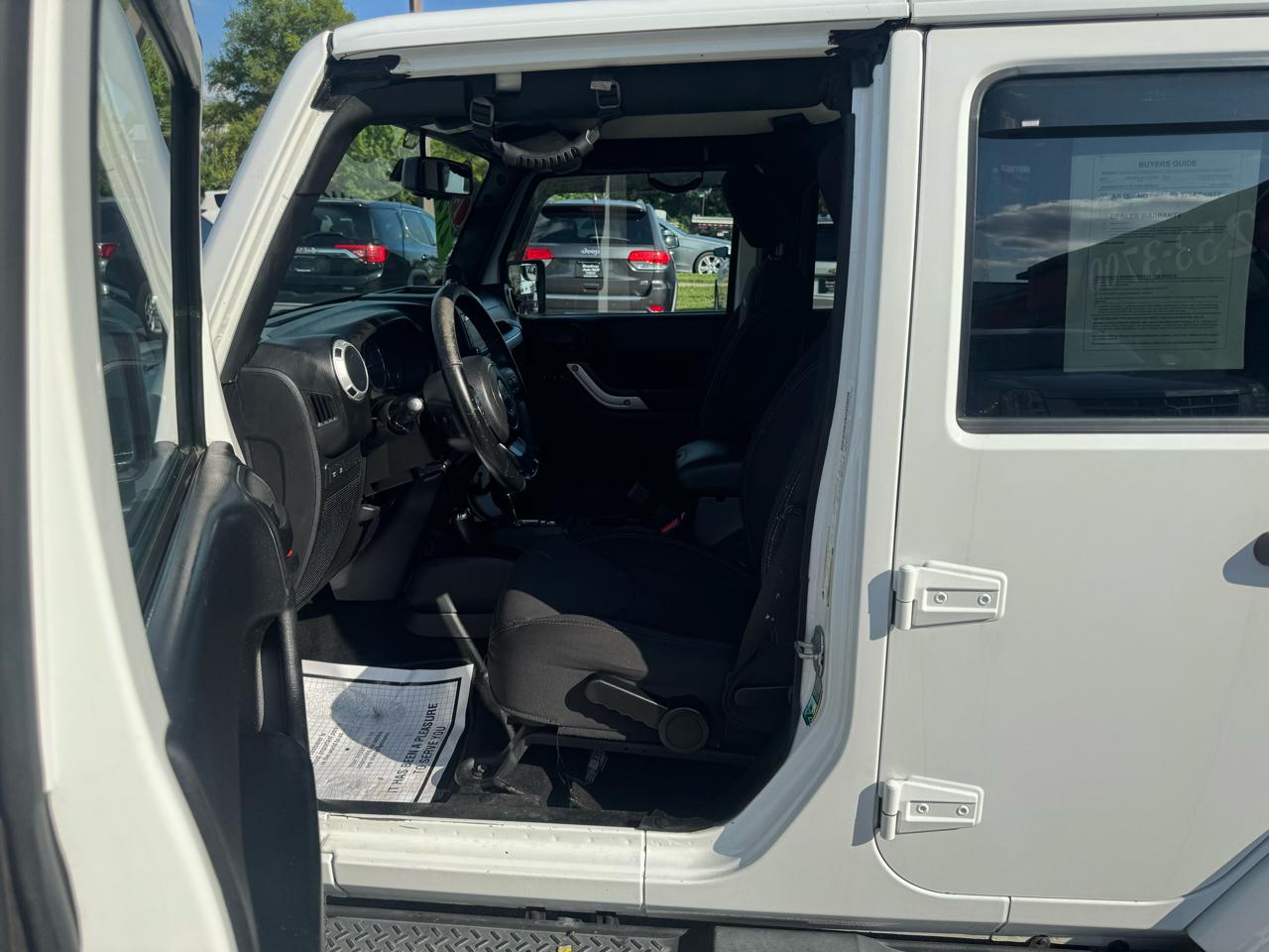 Jeep Wrangler Unlimited 4WD 4dr Rubicon 2014