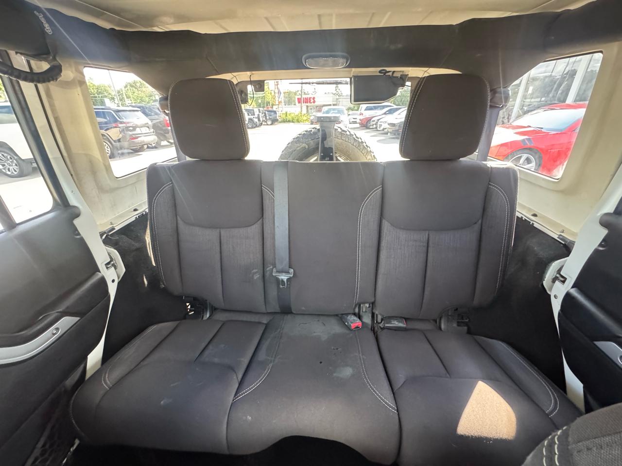 Jeep Wrangler Unlimited 4WD 4dr Rubicon 2014