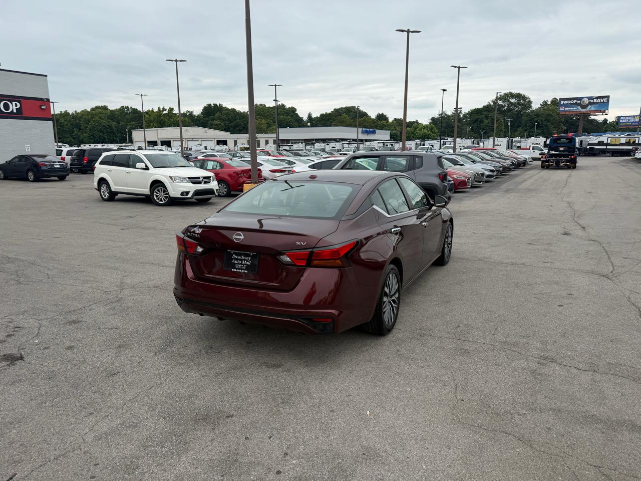 Nissan Altima 2.5 SV Sedan 2024