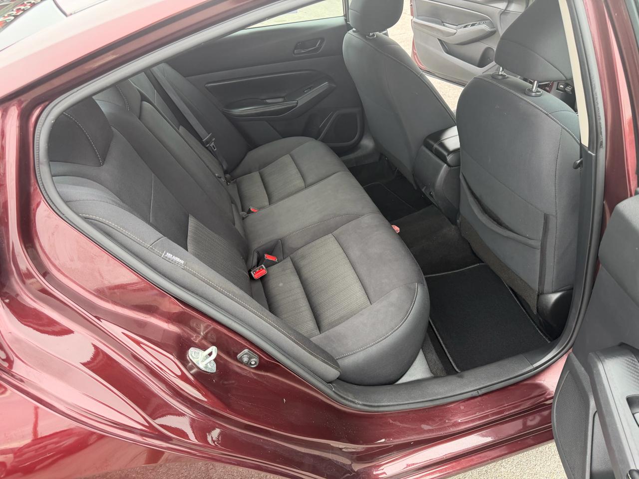 Nissan Altima 2.5 SV Sedan 2024