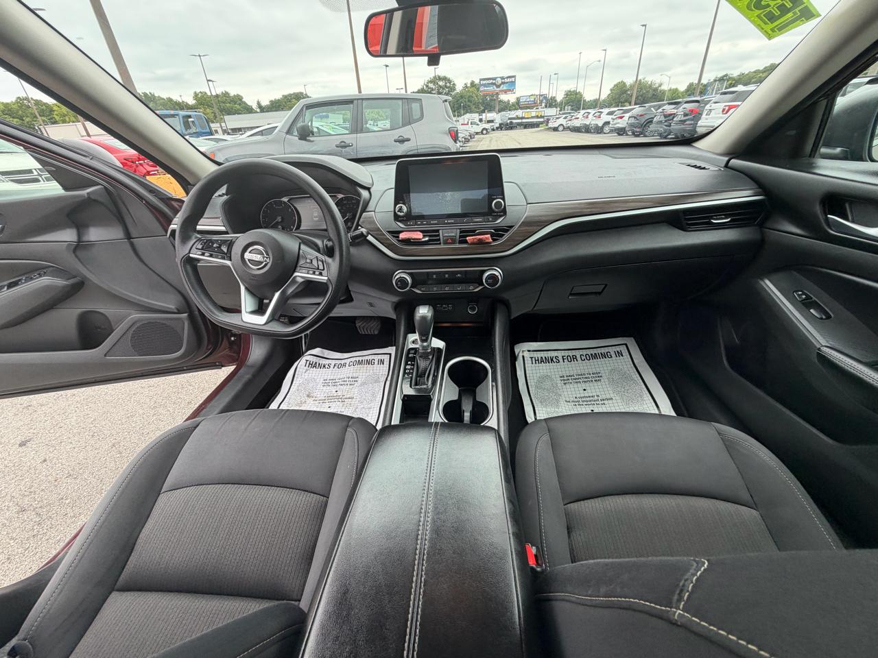 Nissan Altima 2.5 SV Sedan 2024