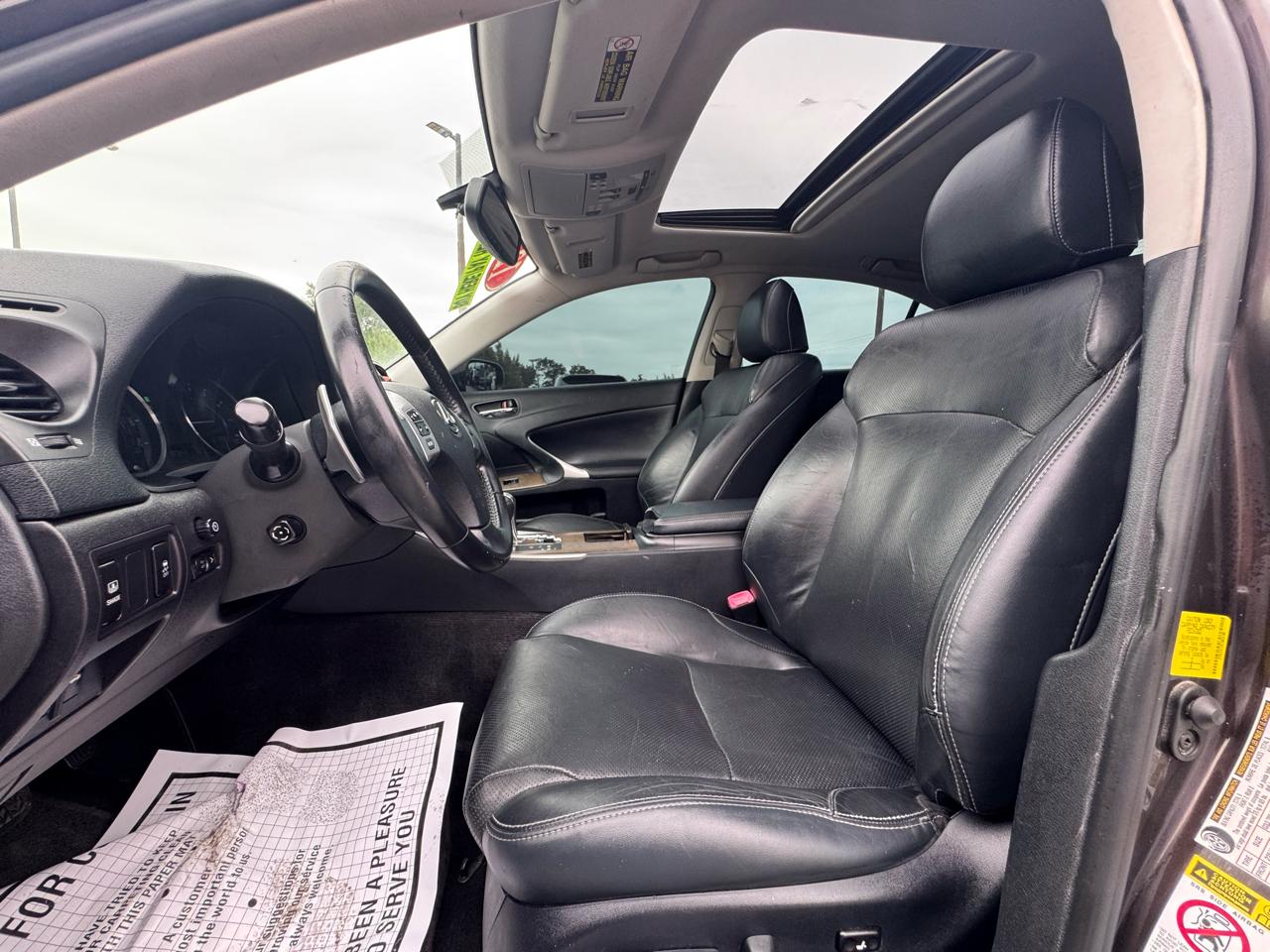 Lexus IS 250 4dr Sport Sdn Auto AWD 2012