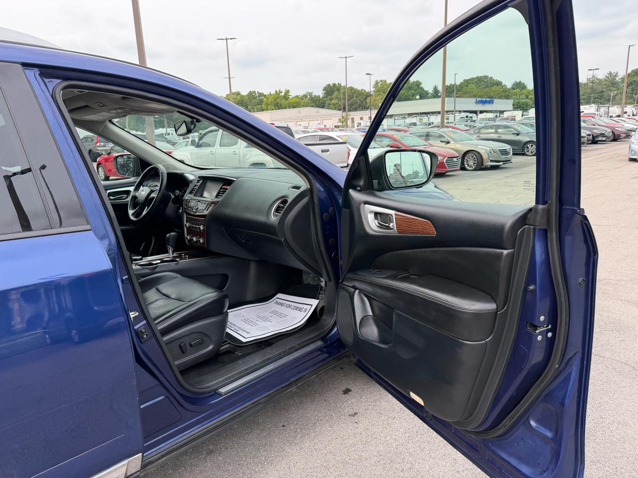 Nissan Pathfinder Platinum 2019